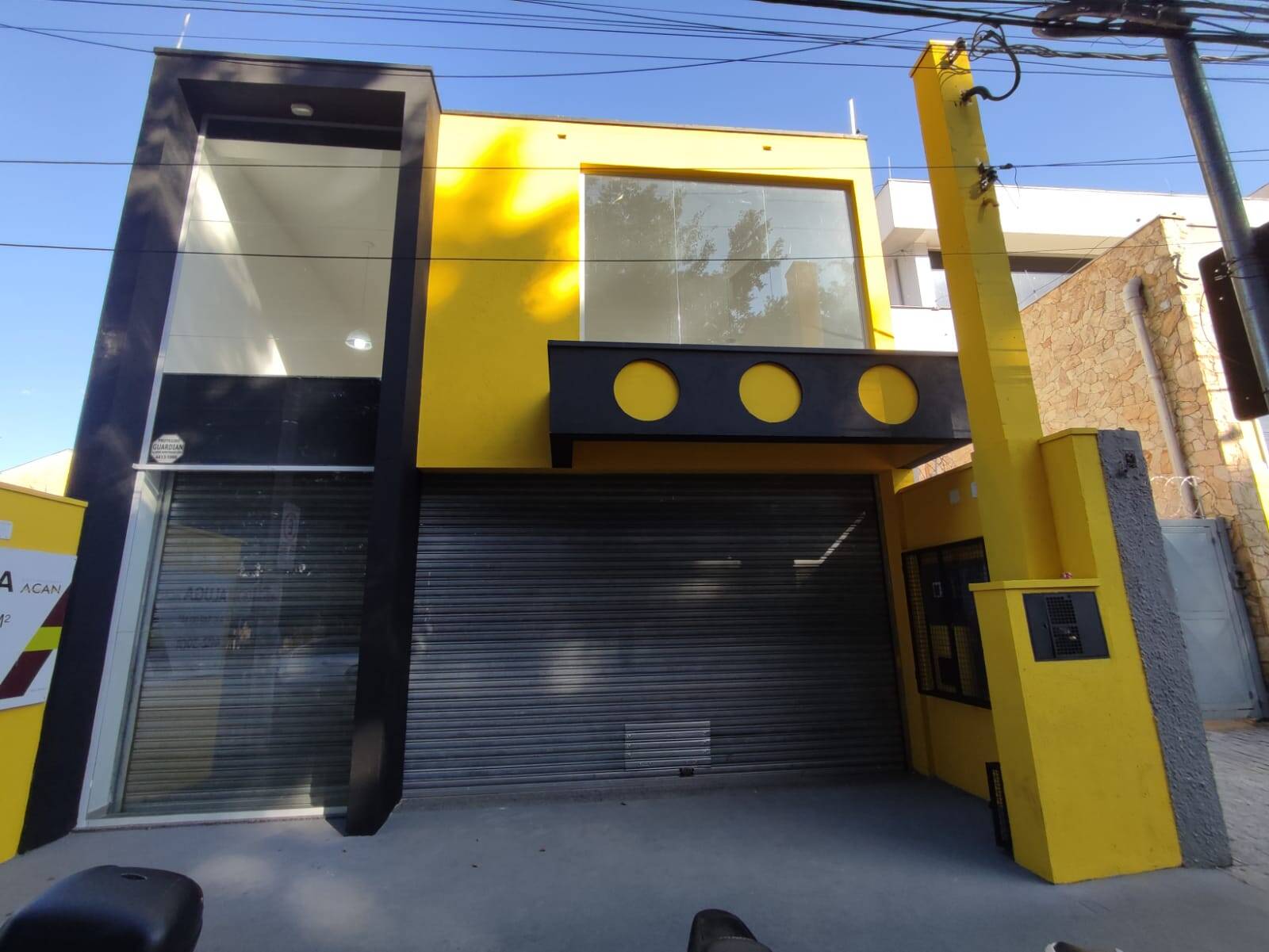 #SLC644 - Ponto Comercial para Locação em Atibaia - SP