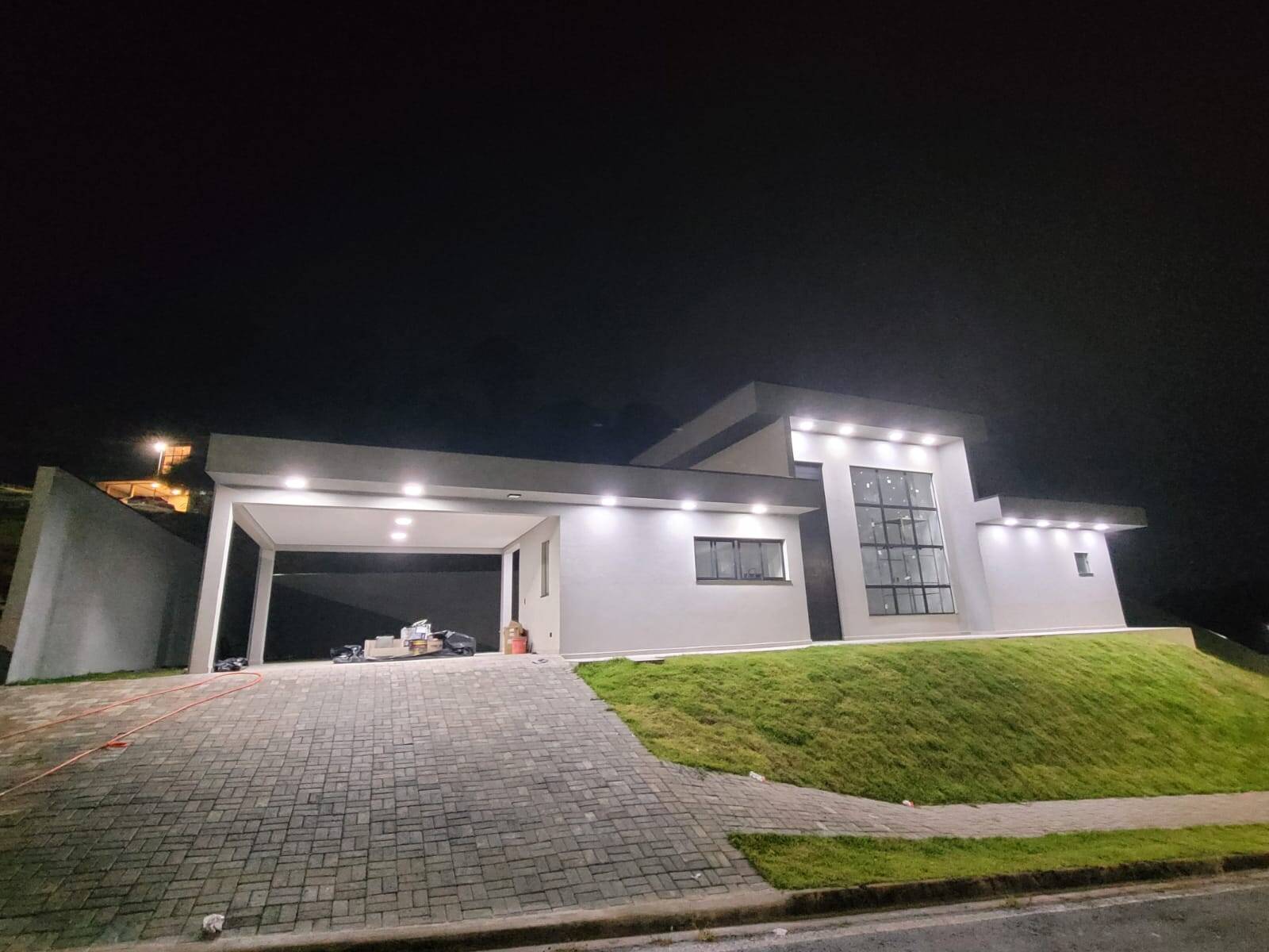 #CS1611 - Casa em condomínio para Venda em Atibaia - SP