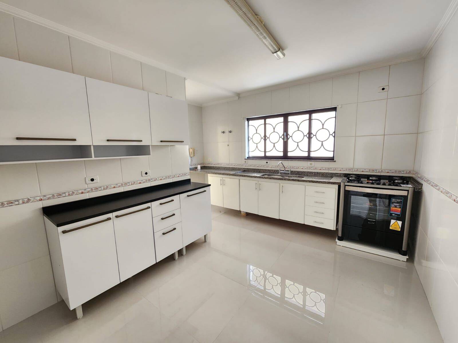 #Cs881 - Casa em condomínio para Locação em Atibaia - SP