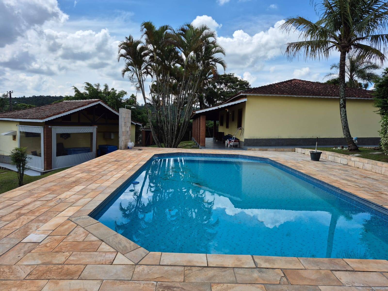 #CH1833 - Casa para Venda em Atibaia - SP