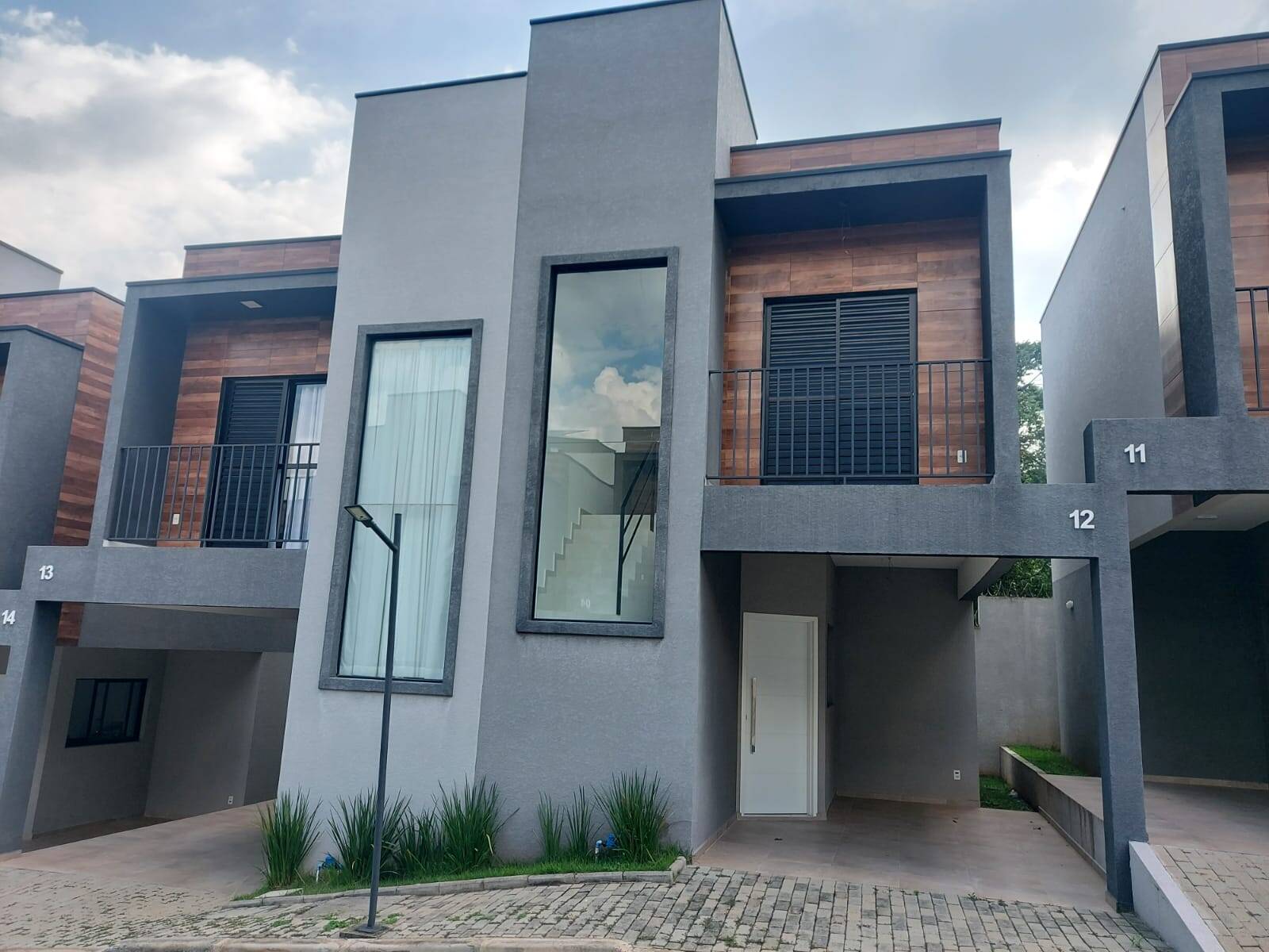 #CS846 - Casa em condomínio para Locação em Atibaia - SP