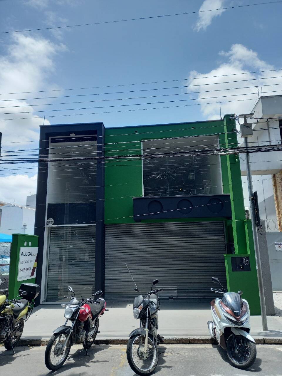 #SLC644 - Ponto Comercial para Locação em Atibaia - SP
