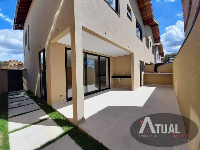 Casa para Venda em Atibaia - 2