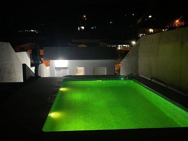 Casa para Venda em Mairiporã - 5