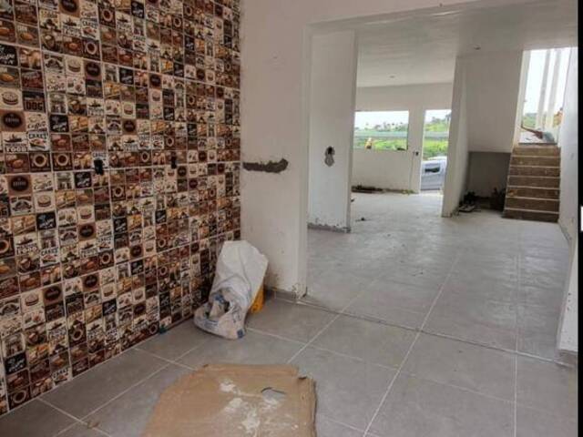 Casa para Venda em Atibaia - 2