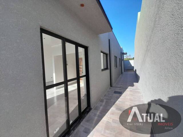 Casa para Venda em Atibaia - 3