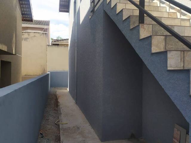 Casa para Venda em Atibaia - 5