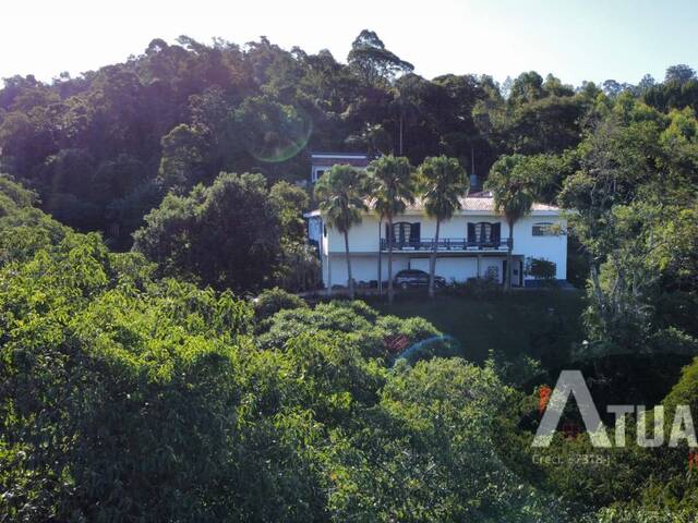 Casa para Venda em Atibaia - 3