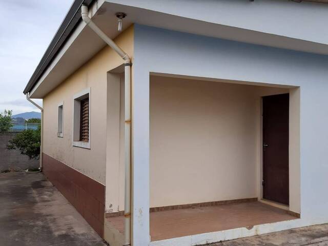 Casa para Venda em Atibaia - 3