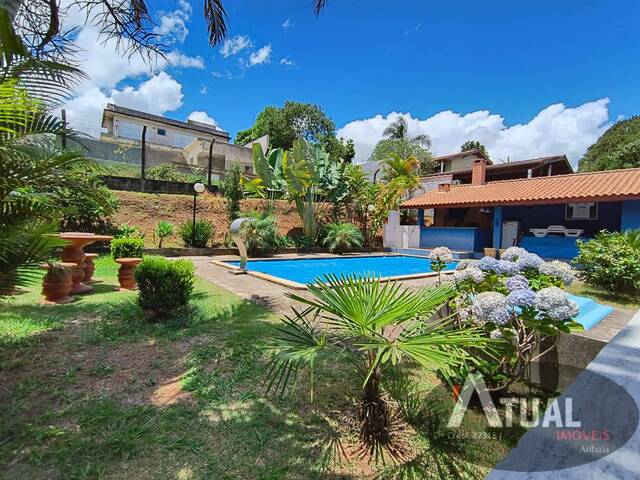 Casa para Venda em Piracaia - 2