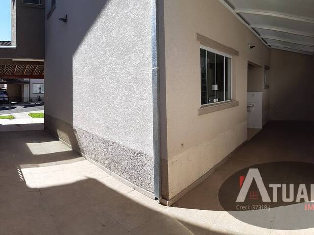 Casa para Venda em Atibaia - 4