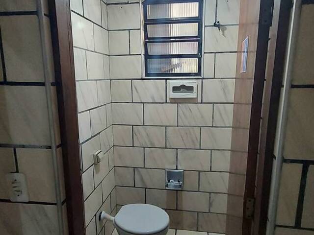 Salão Comercial para Locação em Atibaia - 5
