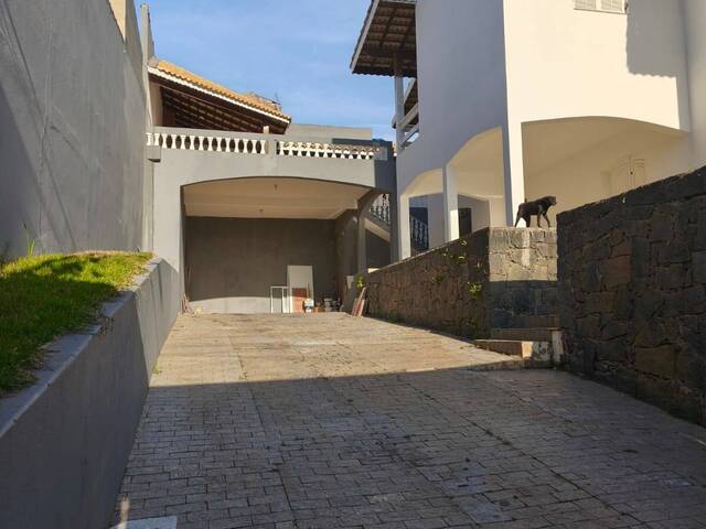 Casa para Venda em Mairiporã - 4