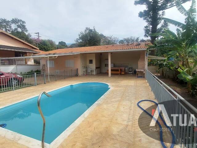 Casa para Venda em Atibaia - 3