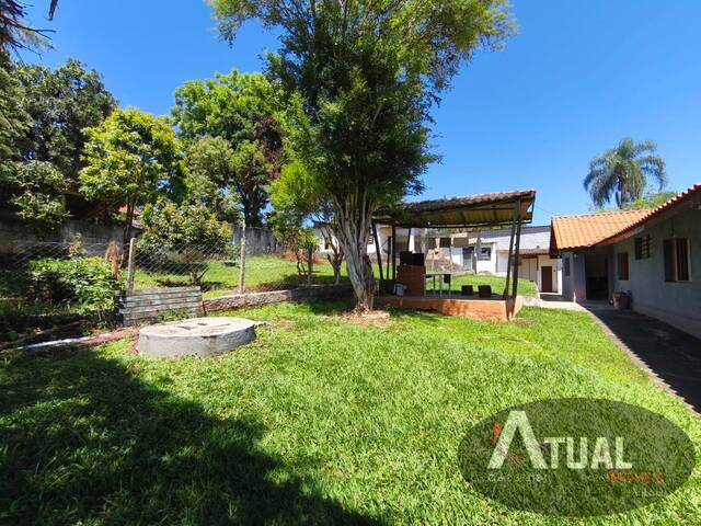 Casa para Venda em Atibaia - 2