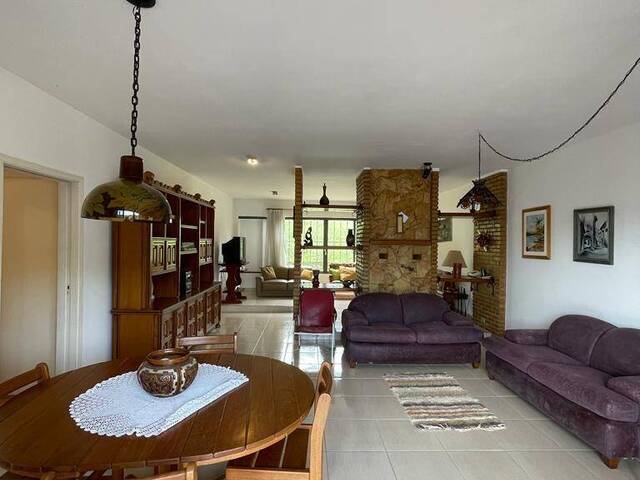 Casa para Venda em Atibaia - 5