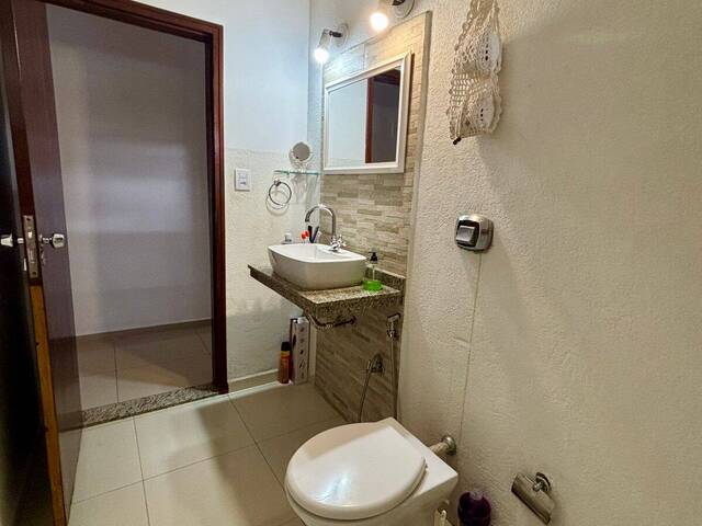 Casa para Venda em Atibaia - 5