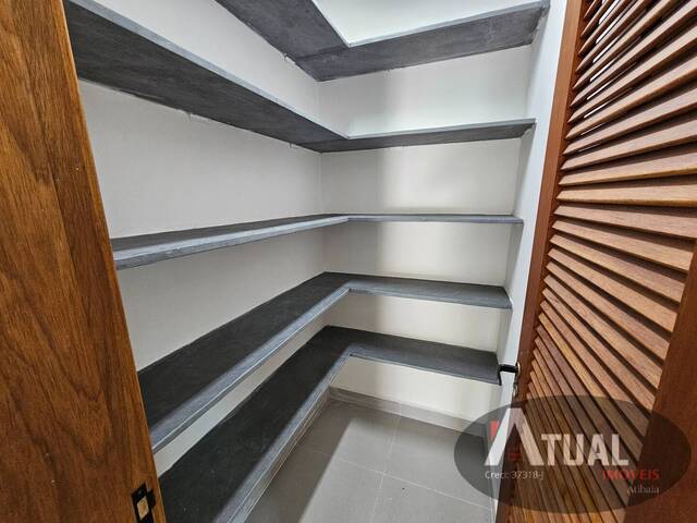 Casa para Venda em Atibaia - 2