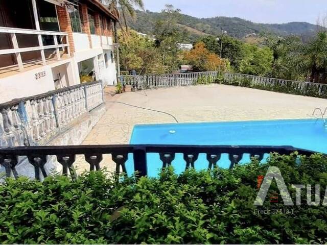 Casa para Venda em Atibaia - 3