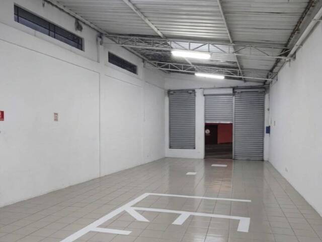 Sala para Venda em Atibaia - 4