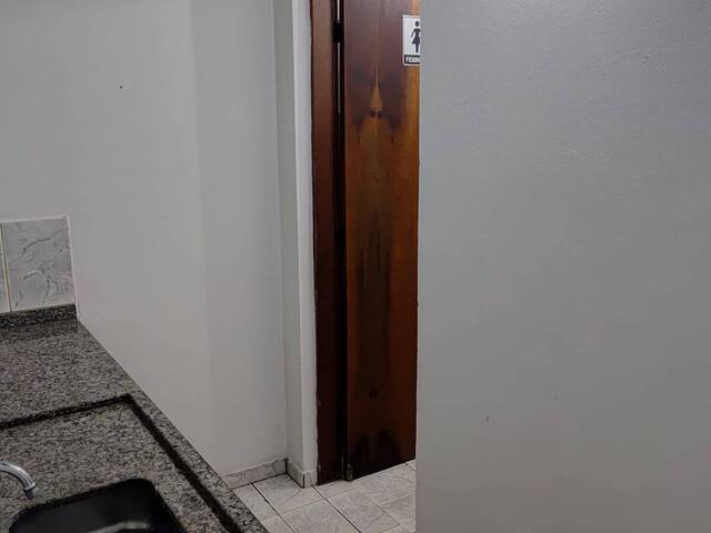 Sala para Venda em Atibaia - 5
