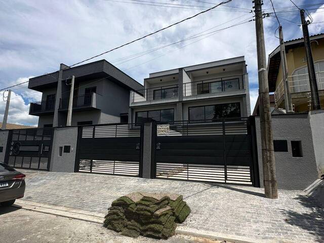 Casa para Venda em Atibaia - 2